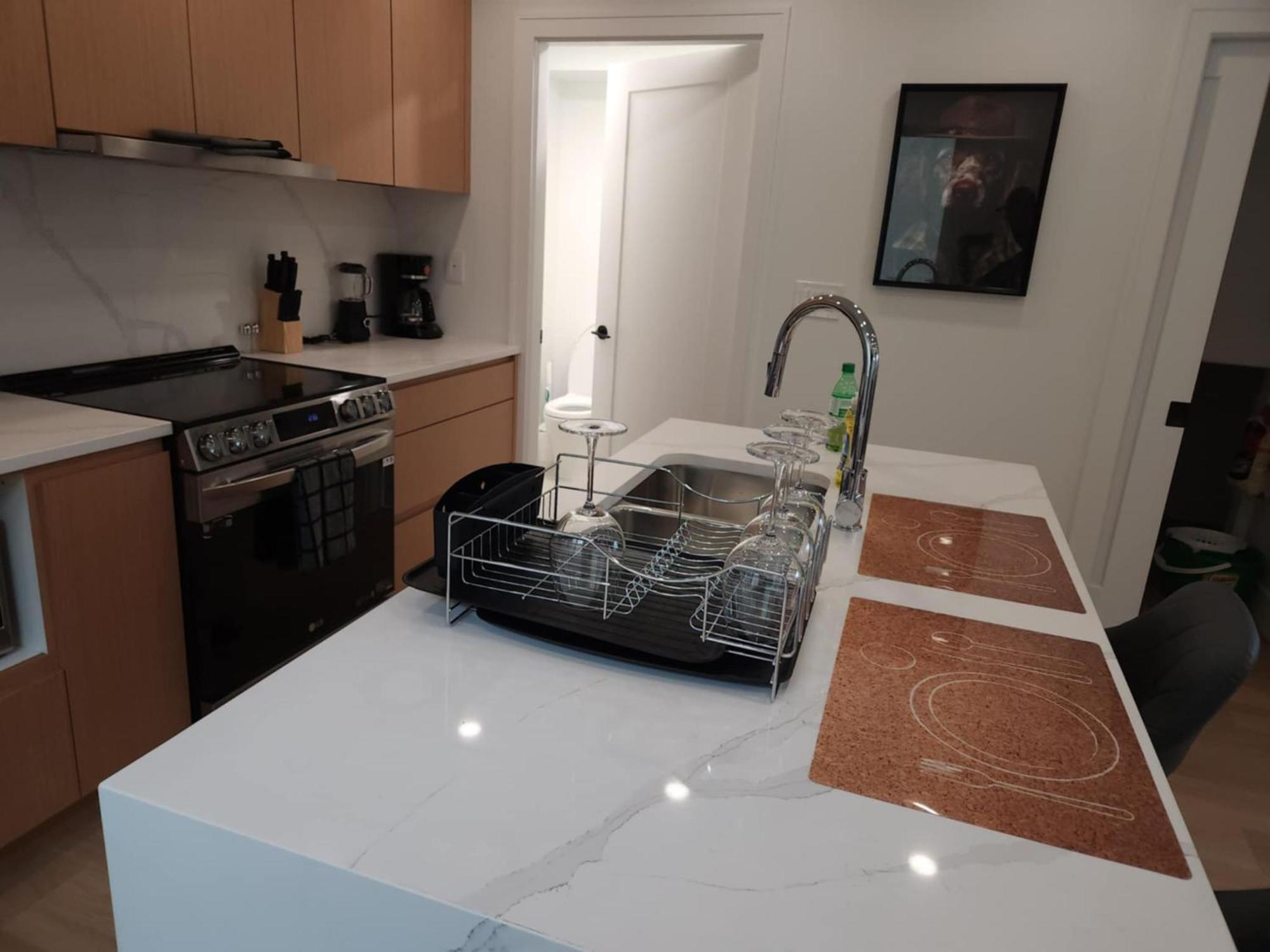 Signature Luxe Top-Floor Townhouse 2Br, 3Ba With Stunning Views Vancouver Ngoại thất bức ảnh